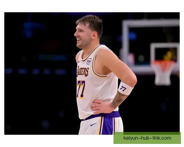 湖人喜讯不断 詹姆斯再度称王东契奇破纪录季后赛展望总冠军